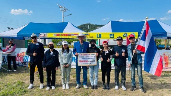단체 여 1위.jpg