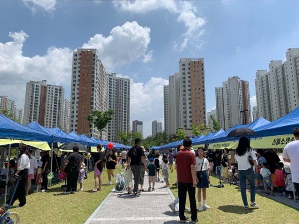 [산동읍] 산동물빛 행복장터 1.jpg