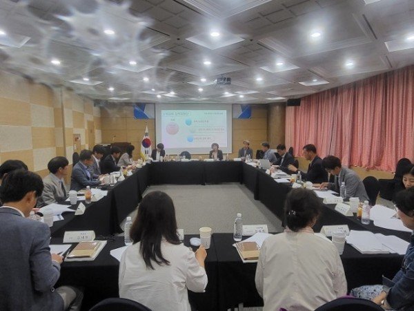 3.경북교육청 수학교육, 미래교육의 중심에 서다!(1일 더케이호텔 경주에서 개최된 수학교육정책 지원단 협의회 사진)01.jpg