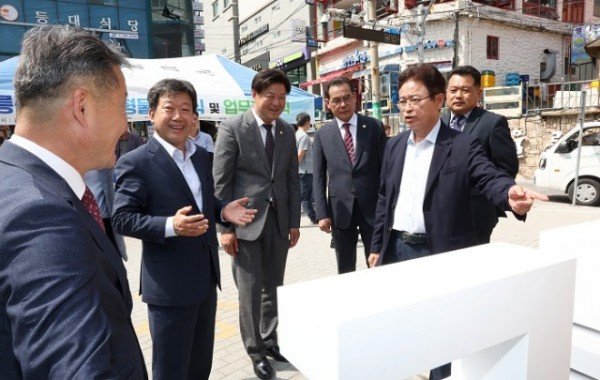 오독이조형물 제막식2.JPG