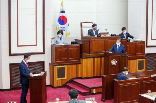 5. 시정질문 (1).JPG