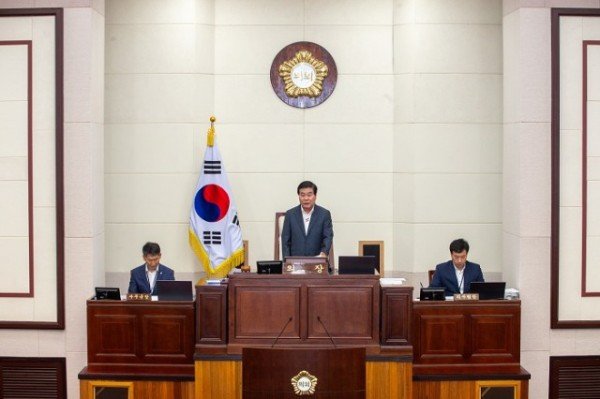 2. 구미시의회 안주찬 의장.JPG