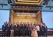 i_826Ud018svc4tbpp07752lh_tg3zvl.jpg