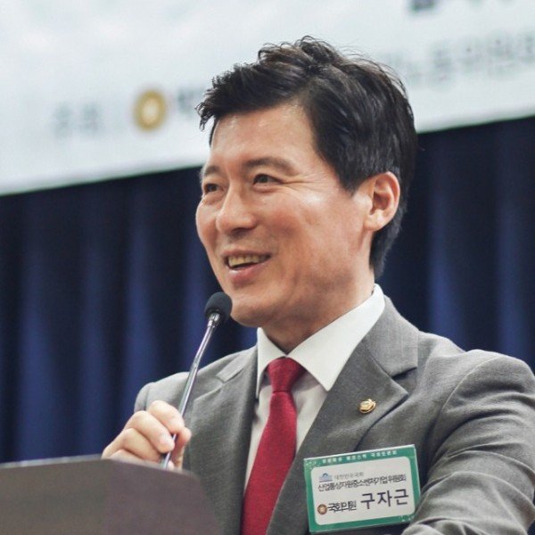 의원님 사진4.jpg