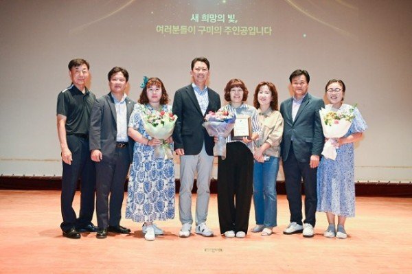 [총무과] 시정유공발전 표창식 1.JPG