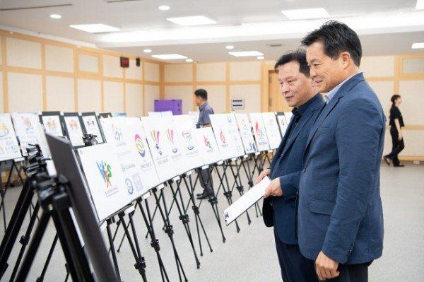 [체육진흥과] 상징물 심사위원회 개최 2.jpg