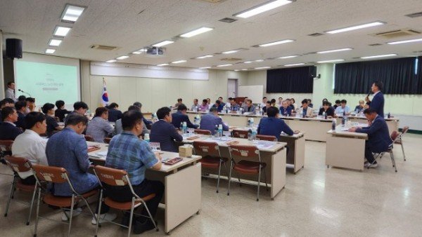[대중교통과]시내버스 노선개편 용역 착수보고회(2).jpg