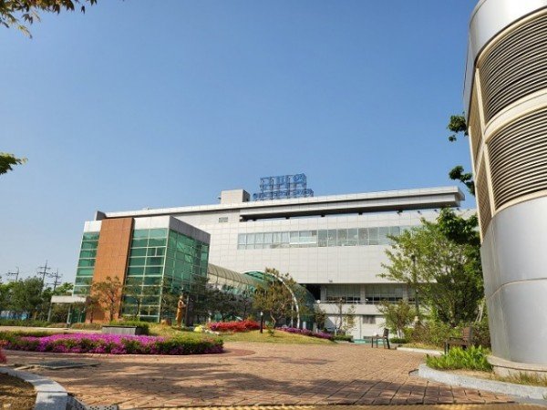 [인구청년과] 역사 후면.JPG