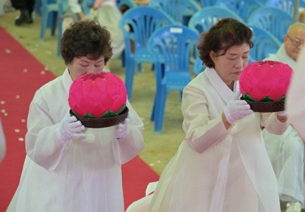 230823_보각국사 일연스님 734주기 추모 다례재 봉행_문화관광과 (3).jpg