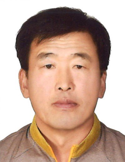 영주-2-1 제27회 영주시민대상 지역경제 활성화 부문 신인섭 씨.jpg