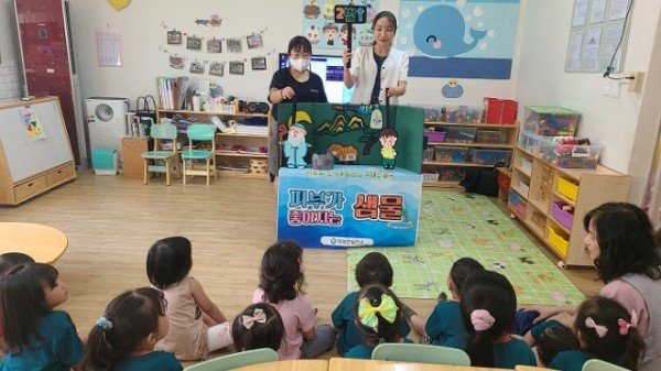 03의성군제공 막대인형극 교육사진 2.jpg