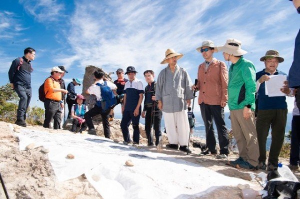 [문화예술과] 금오산 후망대 답사 4.JPG