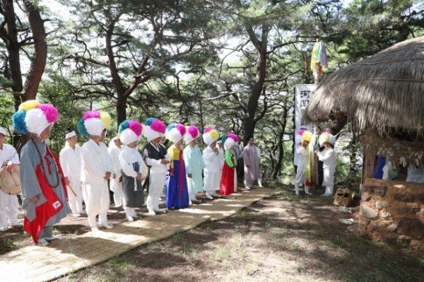 1002 하회마을서 강신마당 열려 ‘탈춤축제 시작’ (9).jpg