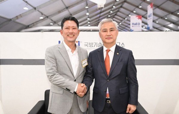 [산단혁신과] 서울 ADEX 참가 1.JPG