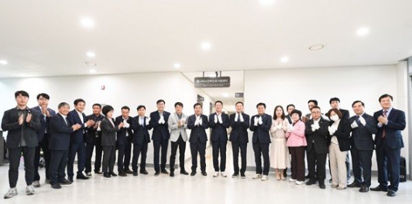 [교육청소년과] 진학 진로 지원센터 개소 2.JPG