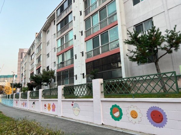 [송정동] 아파트 담장 새단장 1.jpg