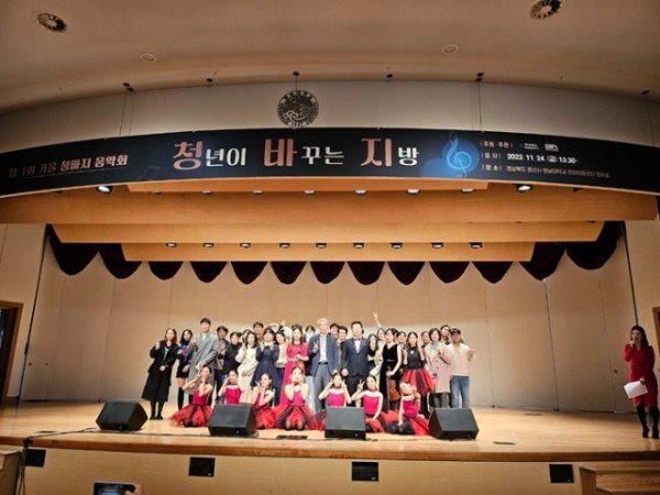 행사사진.jpg