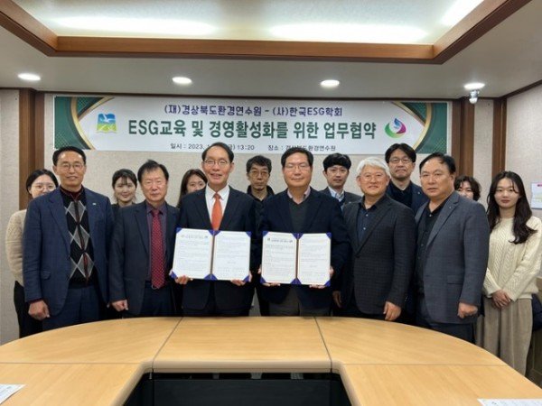 기념사진.jpg