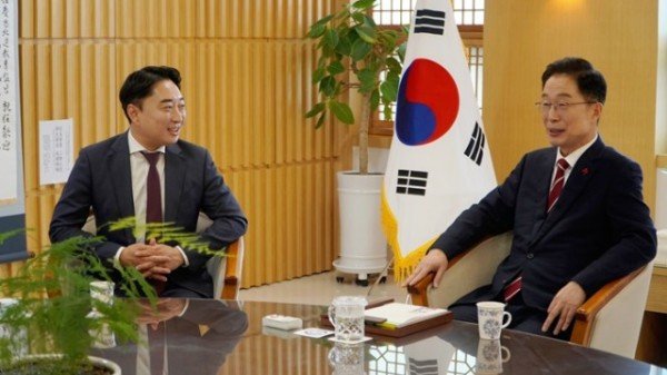 231212_임종식 경상북도교육감 예방(2).jpg