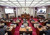 본회의장 전경 (1).jpg