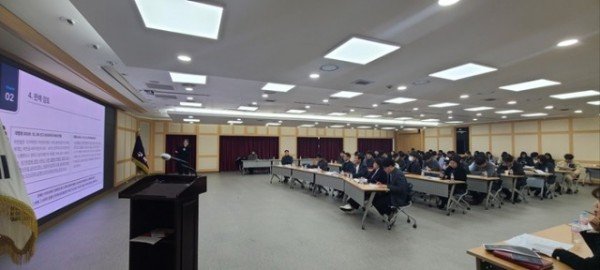 [정책기획과]자치법규 개선방안 연구용역 최종보고회 사진(1).jpeg