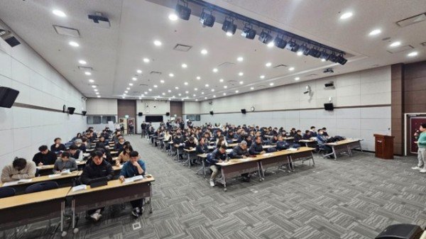 [신산업정책과] 국가 첨단전략산업 기술혁신 융자 사업 설명회 3.JPG