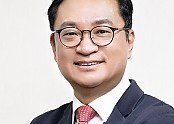최진녕 증명사진 (3).jpg