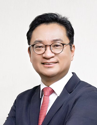 최진녕 증명사진2.jpg