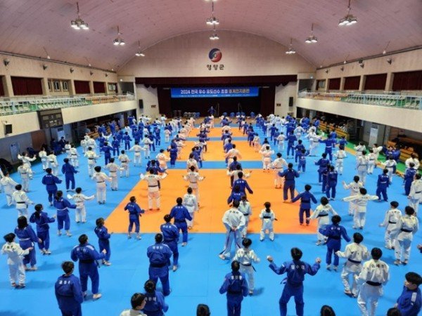 2-5 사진(미래의 유도 국가대표 영양군 집결!!!).jpg