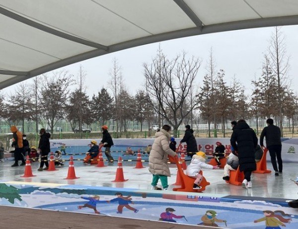 [하천과] 낙동강야외눈썰매장 2.jpeg