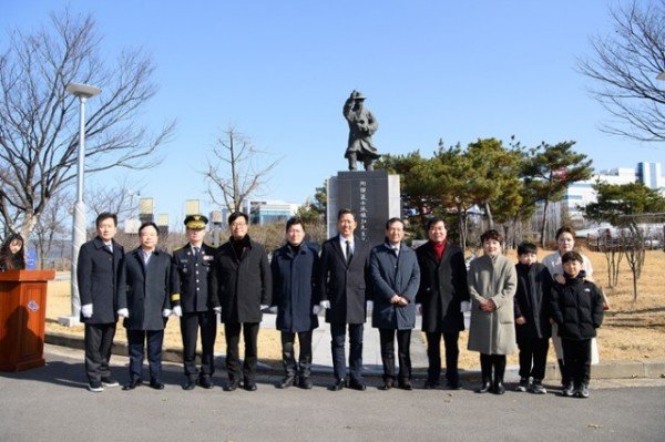 [총무과] 장진홍 선생 추념 2.JPG