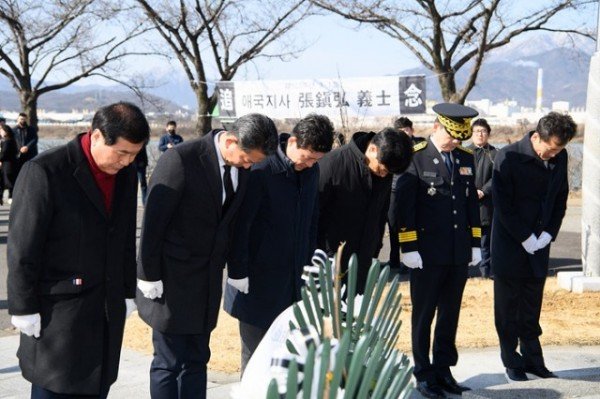 [총무과] 장진홍 선생 추념 1.JPG