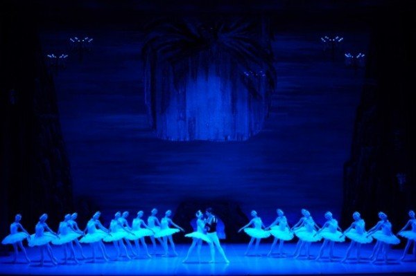 [문화예술회관] (c)국립발레단_백조의 호수 2(이 사진 게재시 저작권 표시 바랍니다_국립발레단).JPG