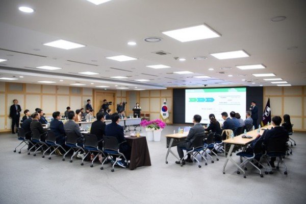 [기업투자과] 구미시  (주)피엔티와 MOU체결 4.JPG