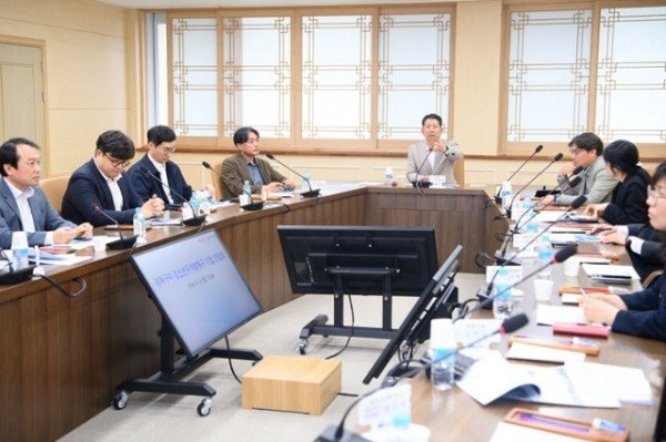 [산단혁신과] 강소연구개발특구 기업 간담회 3.JPG