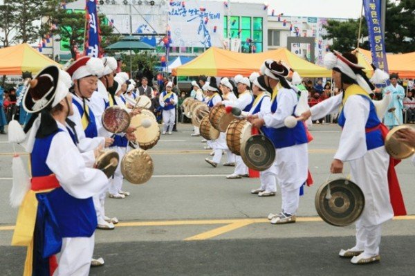 0418 가족여행은 K-PLAY 안동랜드 차전장군노국공주축제로 가자 (6).jpg