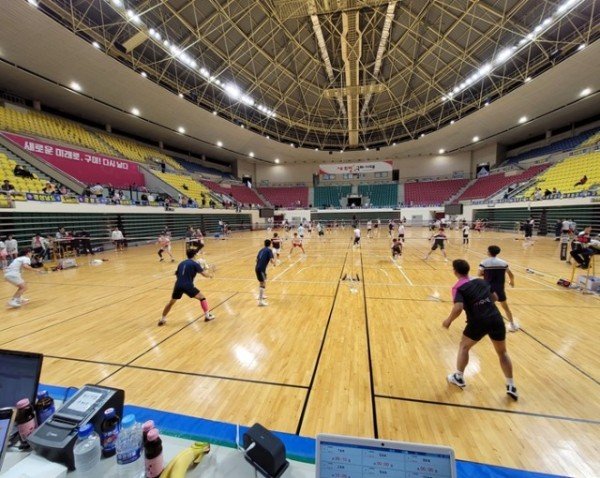 [체육진흥과] 제17회 구미새마을배 오픈 배드민턴대회 3 (1).JPG