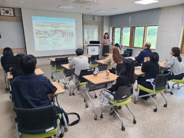 5.경북교육청, AI 정보교육 중심학교 운영 내실화 박차(2024년 AI 정보교육 중심학교 사업설명회 및 역량 강화 연수 개최)_03.jpg