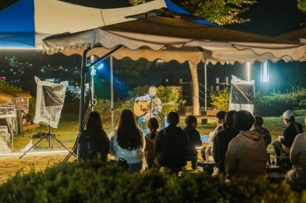 영주-1-4 (참고사진)지난해 원도심 야행 공연 모습.jpeg