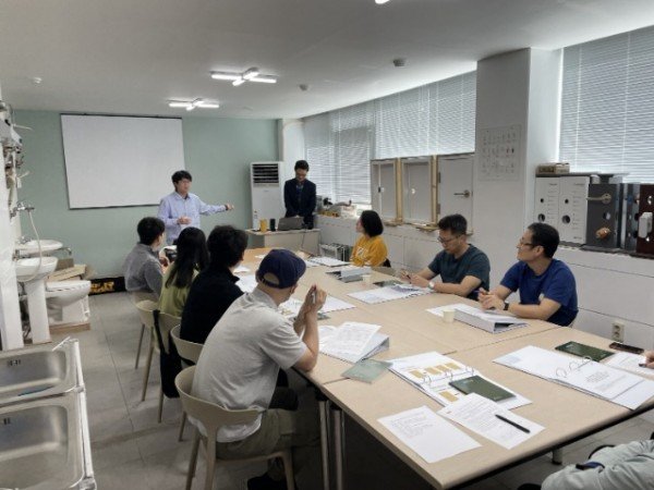 0508 맞춤형 일자리사업 위해 지(地)-산(産)-학(學)이 뛴다 (1).jpg