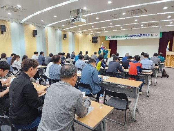 사진1. 소나무재선충병 피해지 수종전환 활성화 협의회.jpg
