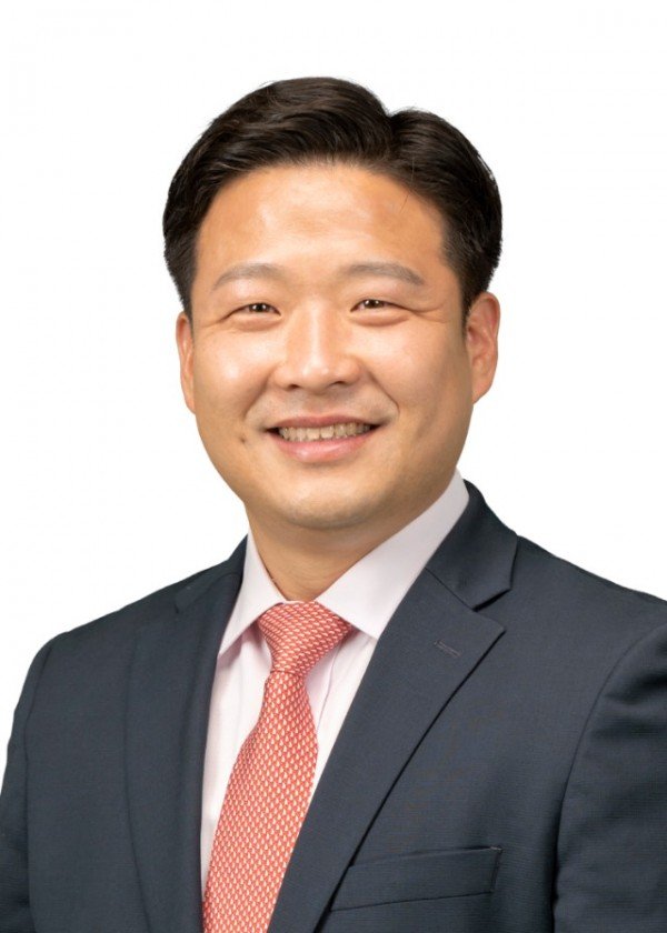 1-1. 김원섭 의원.jpg