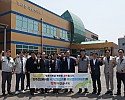 영주-2-1 영주시는 24일 영주첨단베어링 국가산단 입주 홍보를 위한 (주)루브캠코리아 고령공장을 방문했다(방문 기념사진).jpg