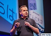 [이미지] 야렉 쿠틸로브스키(Jarek Kutylowski) 딥엘 창업자 겸 CEO_2.jpg