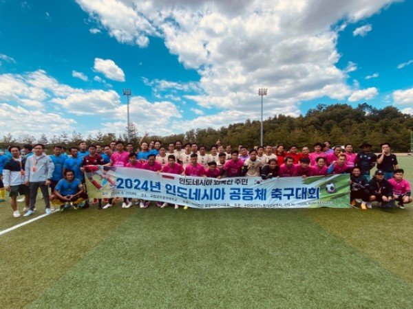 단체사진.jpg