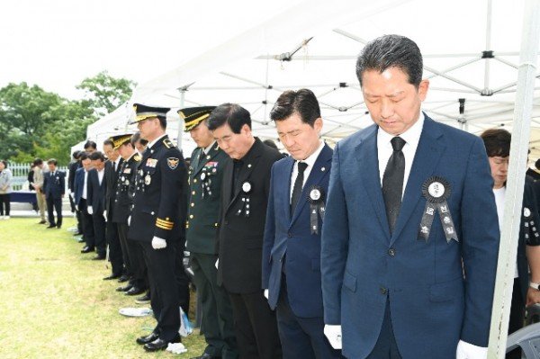 [복지정책과] 제69회 현충일 추념식 3.JPG