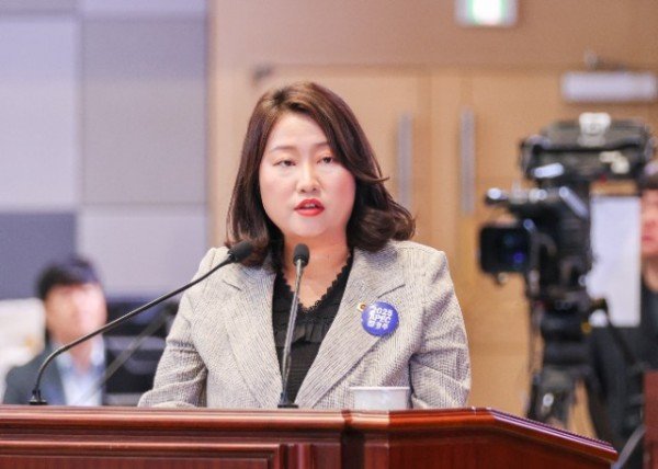 도정질문(박채아의원)_1 (보도).jpg