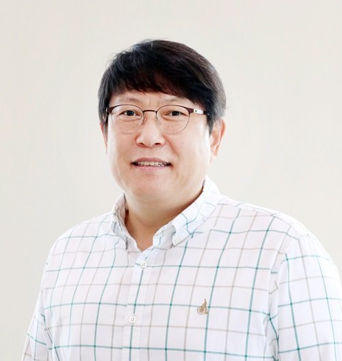 고분자공학과 권오형 교수.jpg