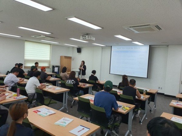 [농업정책과] 청년농업인 맞춤교육 1 (1).jpg