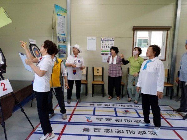 0819 풍천면 노인회 분회  ‘풍천면 분회장배 한궁대회’ 성황리에 개최 (3).jpg